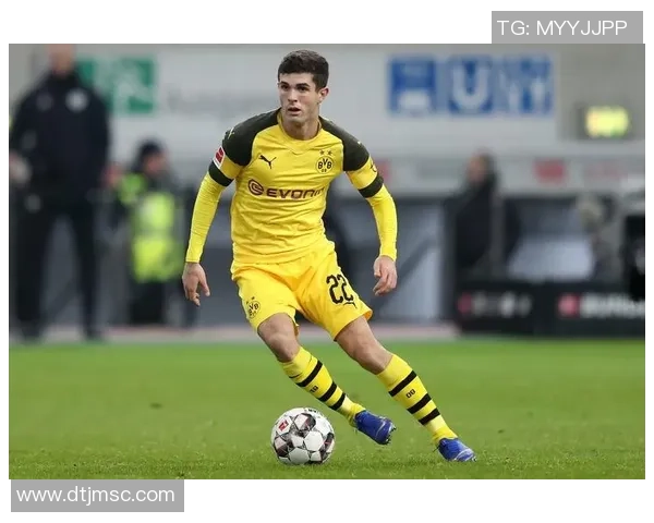 美洲足球球星实力排名分析与未来发展潜力探讨 美洲足球球星实力排名分析与未来发展潜力探讨